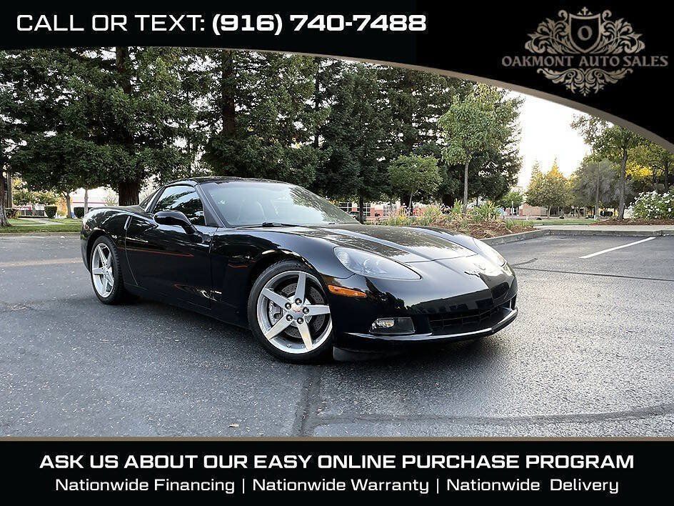 Used 2005 Chevrolet Corvette Coupe w/ Preferred Equipment Group RWD image 1