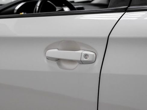 Used 2020 Subaru Crosstrek 2.0i Premium image 40