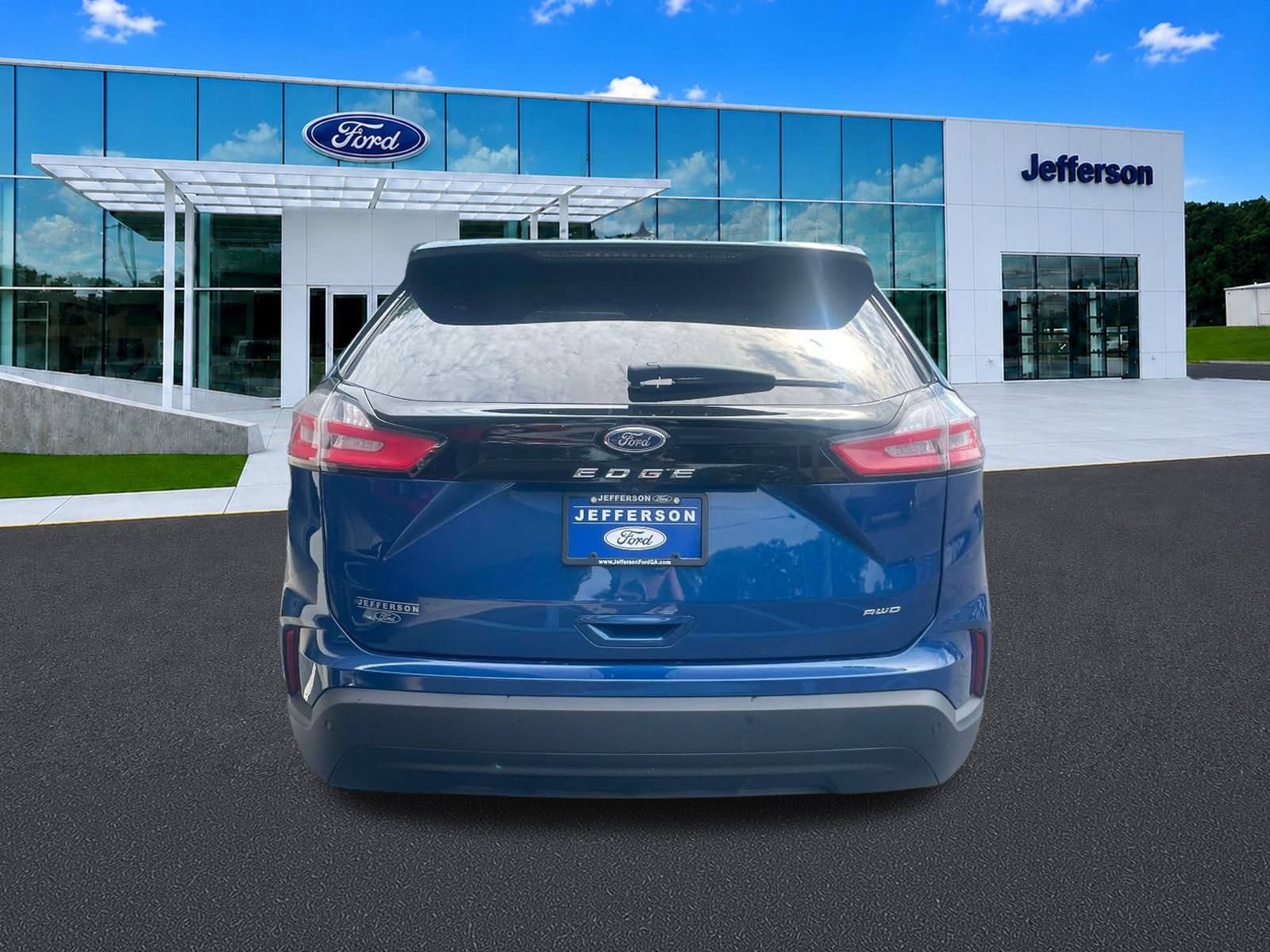 Used 2022 Ford Edge SE AWD/4WD image 6