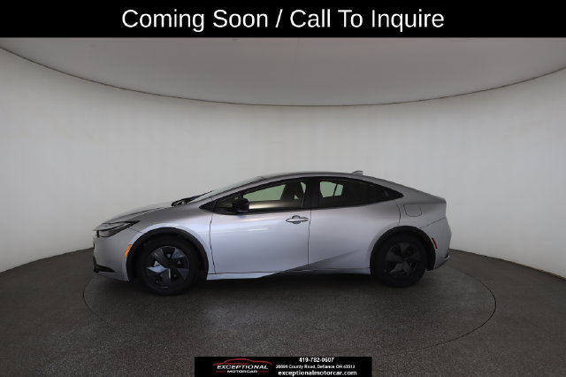 Used 2025 Toyota Prius LE FWD image 13