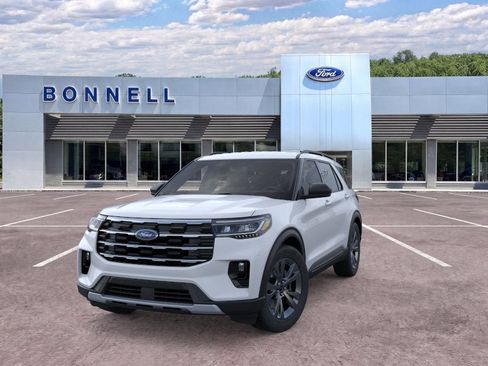 New 2026 Ford Explorer Active w/ Active Comfort Package AWD/4WD image 2