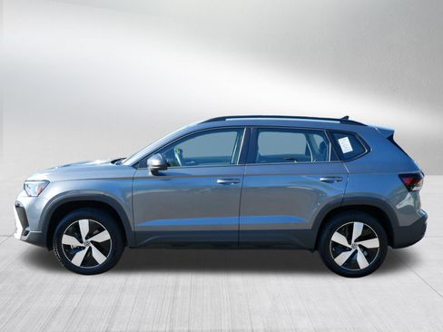Certified 2025 Volkswagen Taos S AWD/4WD image 4