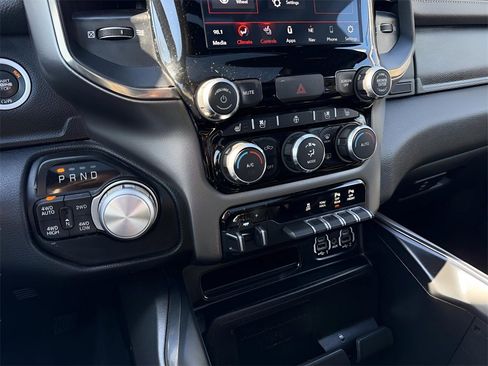 Used 2020 RAM 1500 Sport w/ Comfort & Convenience Group image 22