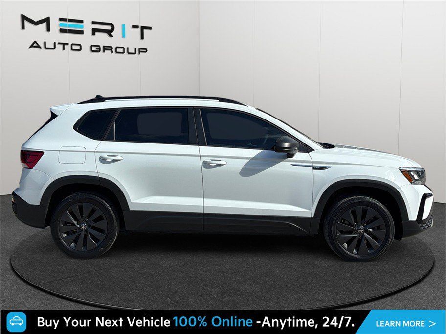 Used 2022 Volkswagen Taos S w/ IQ Drive S Package FWD image 10