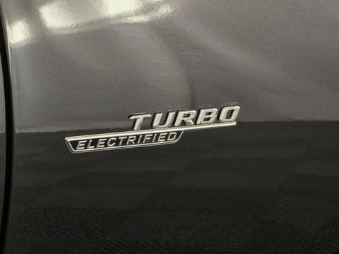 Certified 2025 Mercedes-Benz GLC 43 AMG 4MATIC Coupe image 30