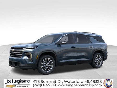 New 2026 Chevrolet Traverse LT image 2