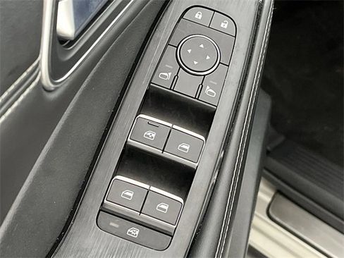 Certified 2021 Nissan Rogue Platinum image 13