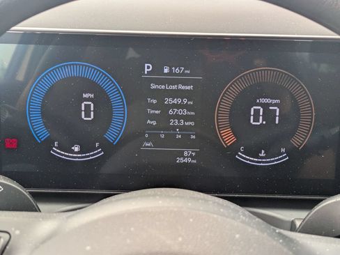 Used 2026 Hyundai Santa Cruz SEL AWD/4WD image 9