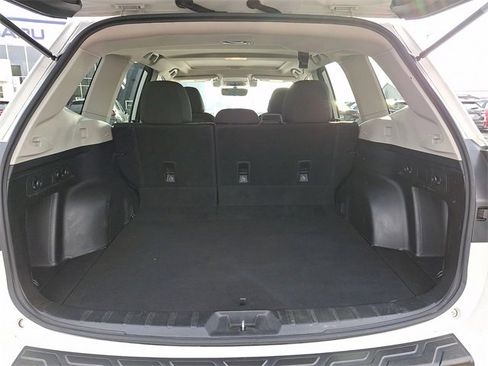 Used 2019 Subaru Forester Premium image 27