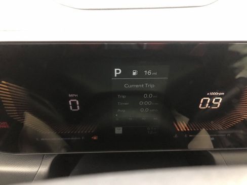 New 2025 Kia K4 LX image 25