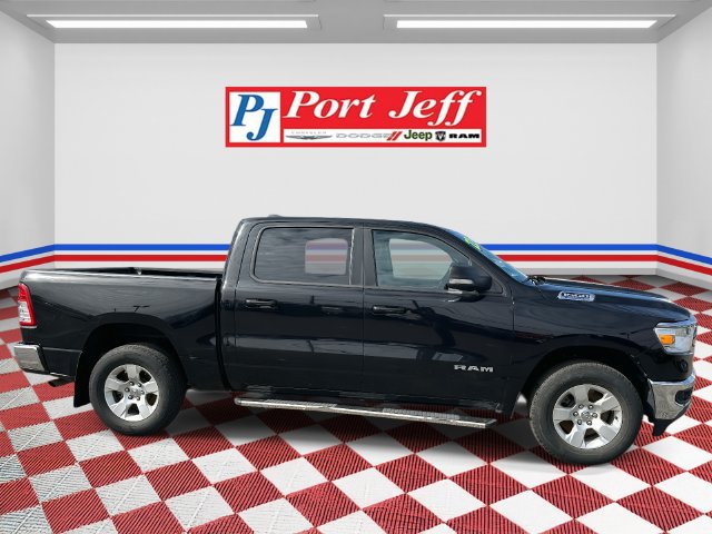 Used 2022 RAM 1500 Big Horn AWD/4WD image 3