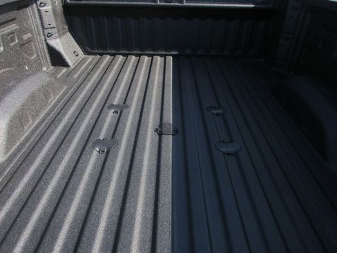 New 2026 GMC Sierra 2500 Pro AWD/4WD image 6