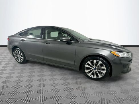 Used 2020 Ford Fusion SE AWD/4WD image 8