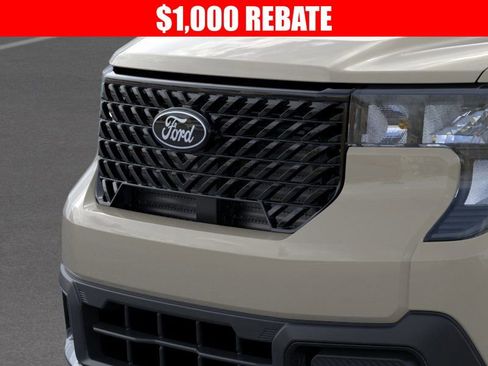 New 2025 Ford Maverick XLT w/ Black Appearance Package image 18