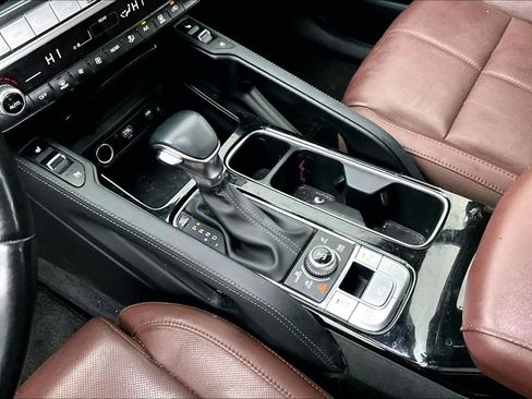 Used 2024 Kia Telluride SX image 18