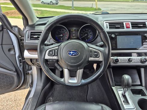 Used 2015 Subaru Outback 2.5i Limited w/ Popular Package #4 AWD/4WD image 24