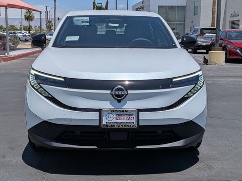New 2026 Nissan Leaf w/ Floor Mat Package (S+) FWD image 7