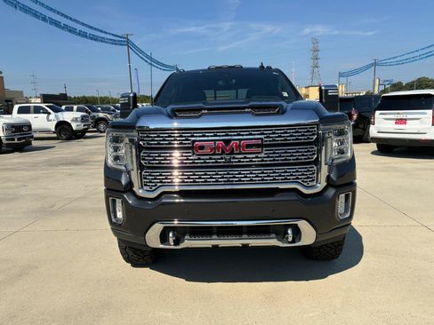 Used 2020 GMC Sierra 2500 Denali w/ Denali Ultimate Package AWD/4WD image 3