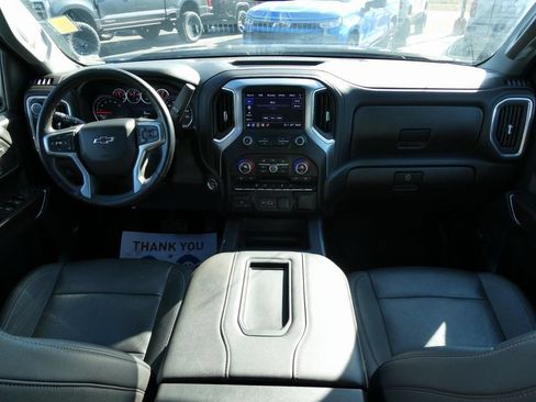 Used 2022 Chevrolet Silverado 1500 LT Trail Boss w/ Convenience Package II AWD/4WD image 19