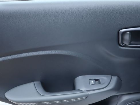 New 2026 Hyundai Venue SEL FWD image 19
