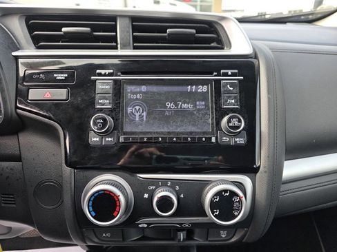 Used 2019 Honda Fit LX image 4