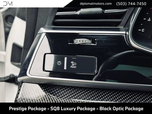 Used 2023 Audi SQ8 Prestige w/ Prestige Package AWD/4WD image 32