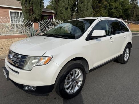 Used 2010 Ford Edge SEL image 3