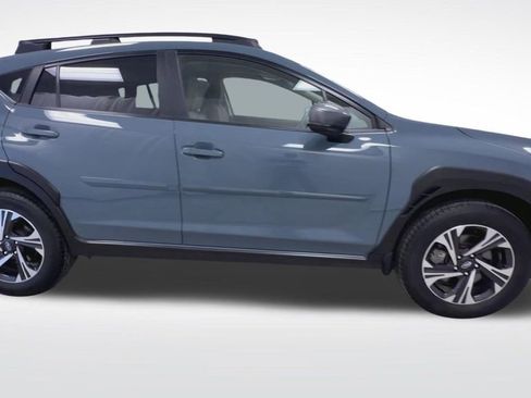 Used 2024 Subaru Crosstrek 2.0i Premium image 9