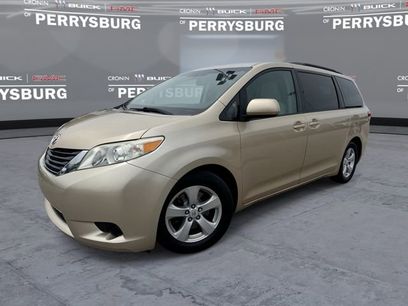 Used 2012 Toyota Sienna LE w/ Towing Pkg