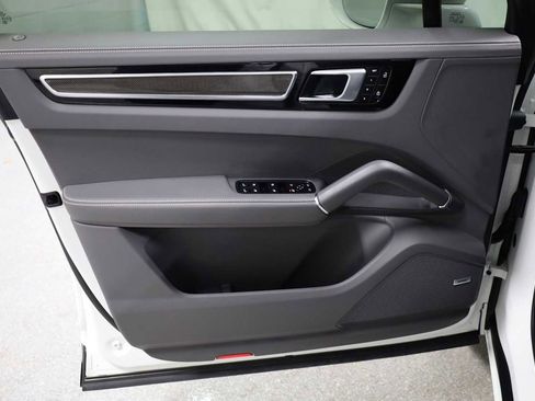 Certified 2023 Porsche Cayenne GTS image 16