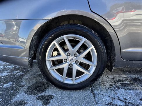 Used 2010 Ford Fusion SEL image 10