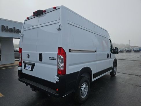 New 2025 RAM ProMaster 1500 w/ Convenience Group image 11