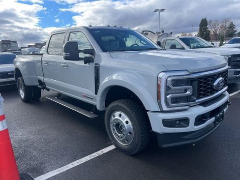 New 2026 Ford F450 Platinum w/ FX4 Off-Road Package image 1