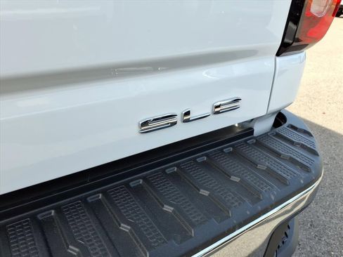 New 2026 GMC Sierra 2500 SLE image 11