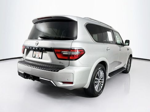 Used 2024 Nissan Armada SL w/ Captain's Chairs Package RWD image 10