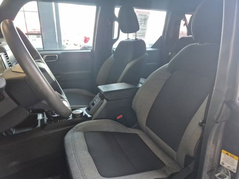 Used 2022 Ford Bronco 4-Door image 9