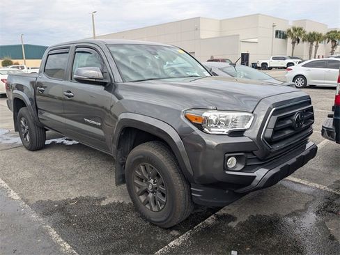 Certified 2022 Toyota Tacoma SR5 image 1