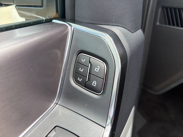 New 2026 Ford F450 Platinum AWD/4WD image 21