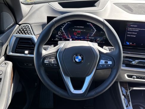Certified 2025 BMW X5 xDrive40i image 18