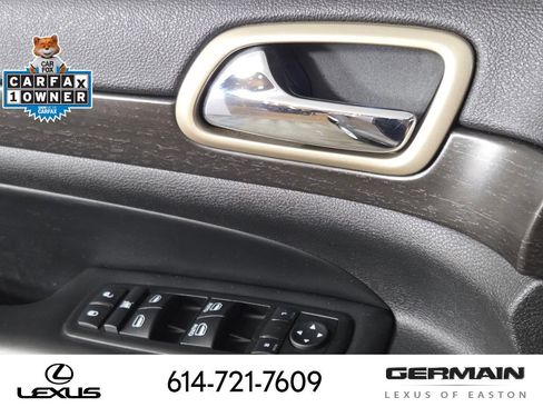 Used 2014 Jeep Grand Cherokee Laredo AWD/4WD image 27