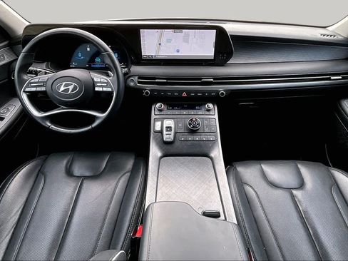 Used 2024 Hyundai Palisade Limited AWD/4WD image 16