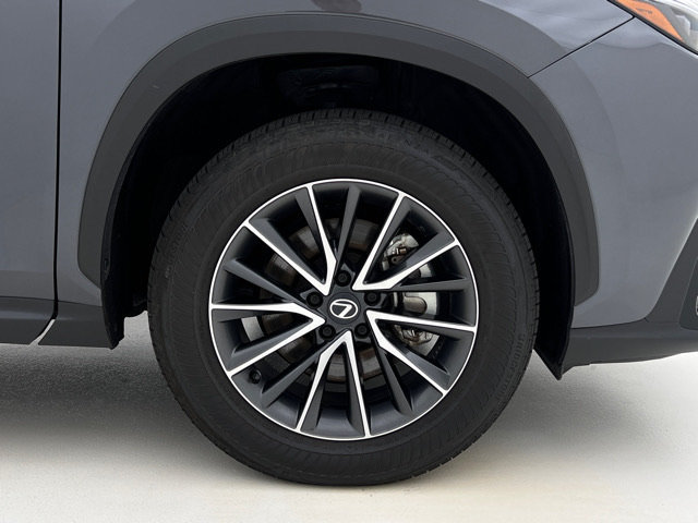 Certified 2026 Lexus NX 350 AWD w/ Accessory Package (2T) image 31