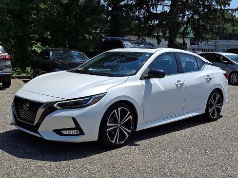 Certified 2023 Nissan Sentra SR w/ SR Premium Package FWD image 4