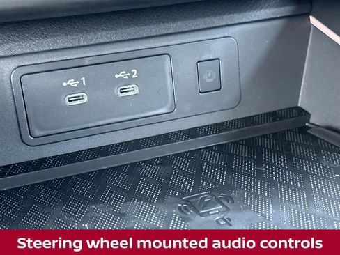 New 2025 Nissan Murano SL image 19