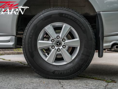 Used 2020 Mercedes-Benz Sprinter 2500 image 18