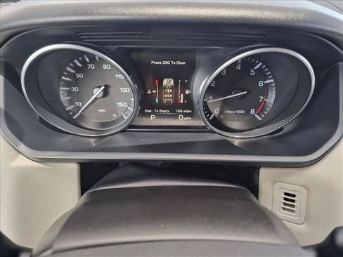 Used 2015 Land Rover Range Rover Sport HSE AWD/4WD image 12