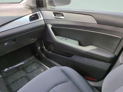 Used 2019 Hyundai Sonata SEL FWD image 23