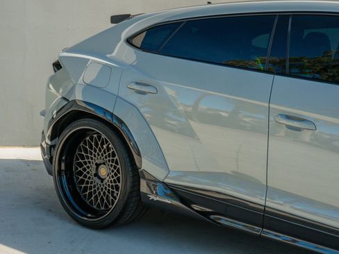 Used 2024 Lamborghini Urus Performante image 33