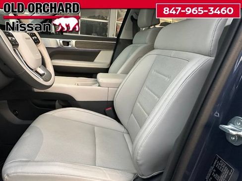 Used 2025 Hyundai Santa Fe Calligraphy AWD/4WD image 10