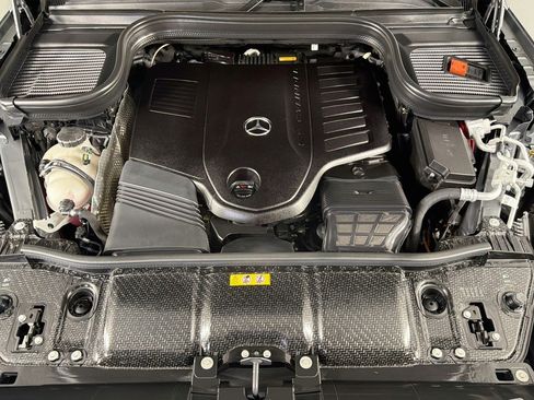 Certified 2025 Mercedes-Benz GLS 450 4MATIC w/ AMG Line Exterior image 13